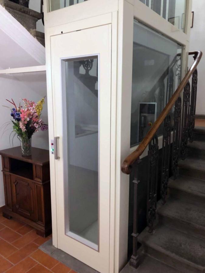 Casa Vacanza Ilia เปสเชีย ภายนอก รูปภาพ