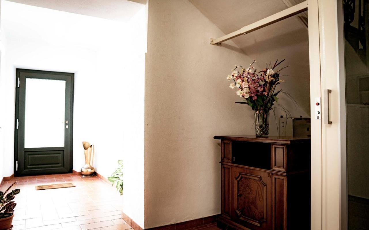 Casa Vacanza Ilia เปสเชีย ภายนอก รูปภาพ