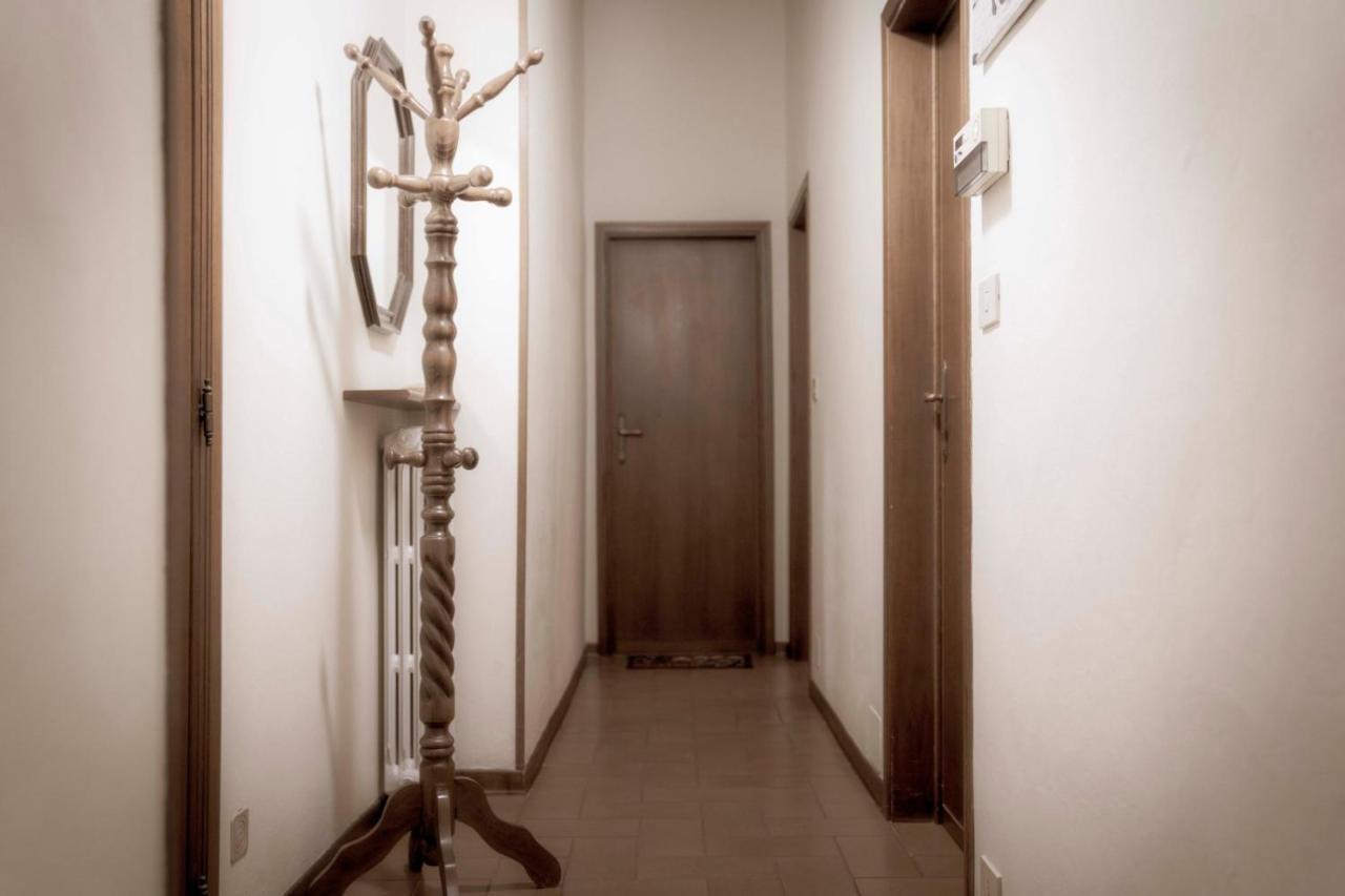 Casa Vacanza Ilia เปสเชีย ภายนอก รูปภาพ